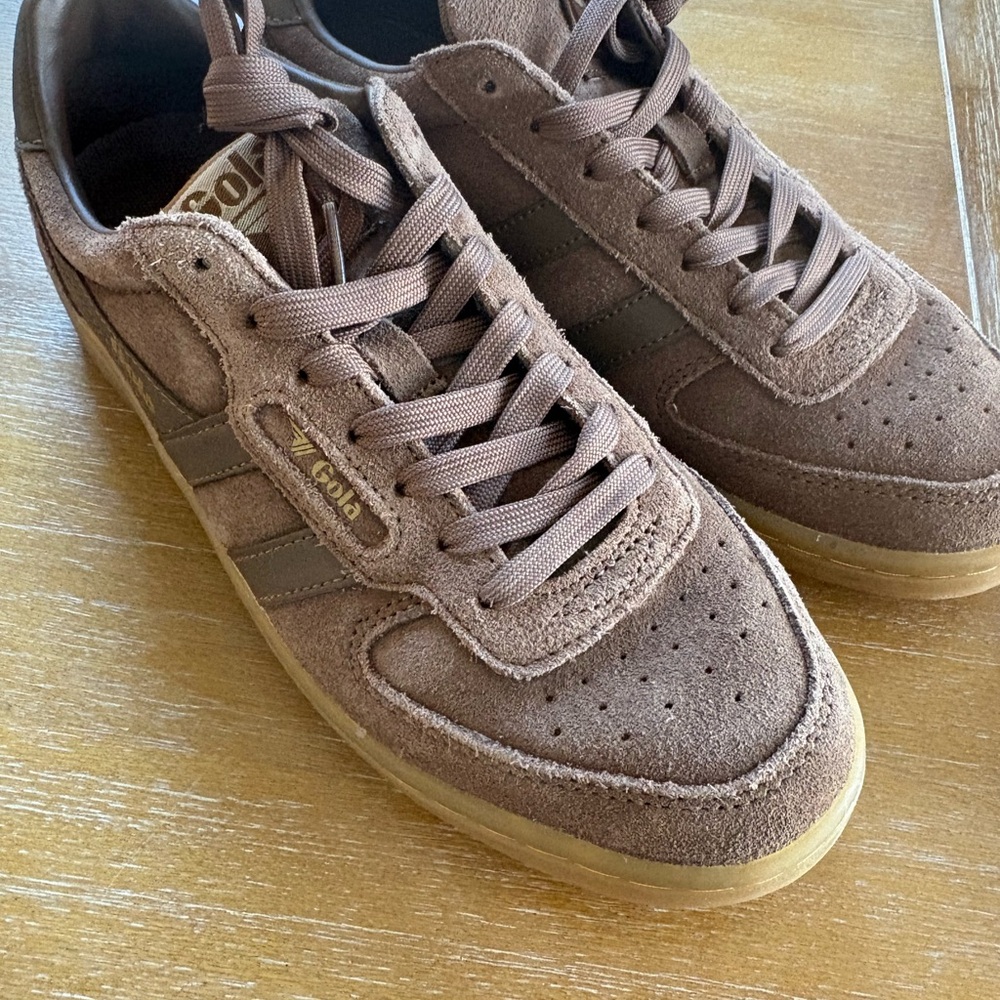 Gola Hawk Women’s Sneakers size 7